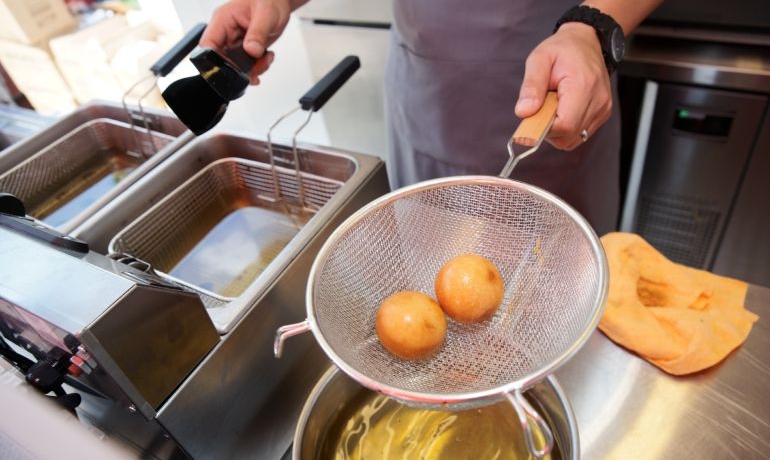 La correcta gestión del aceite usado de cocina